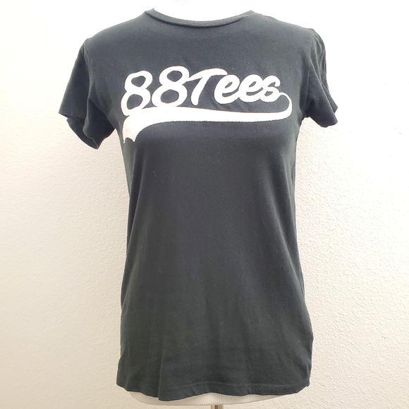 88 Tees Fuzzy White Logo Graphic Tee T86 - Picture 1 of 7